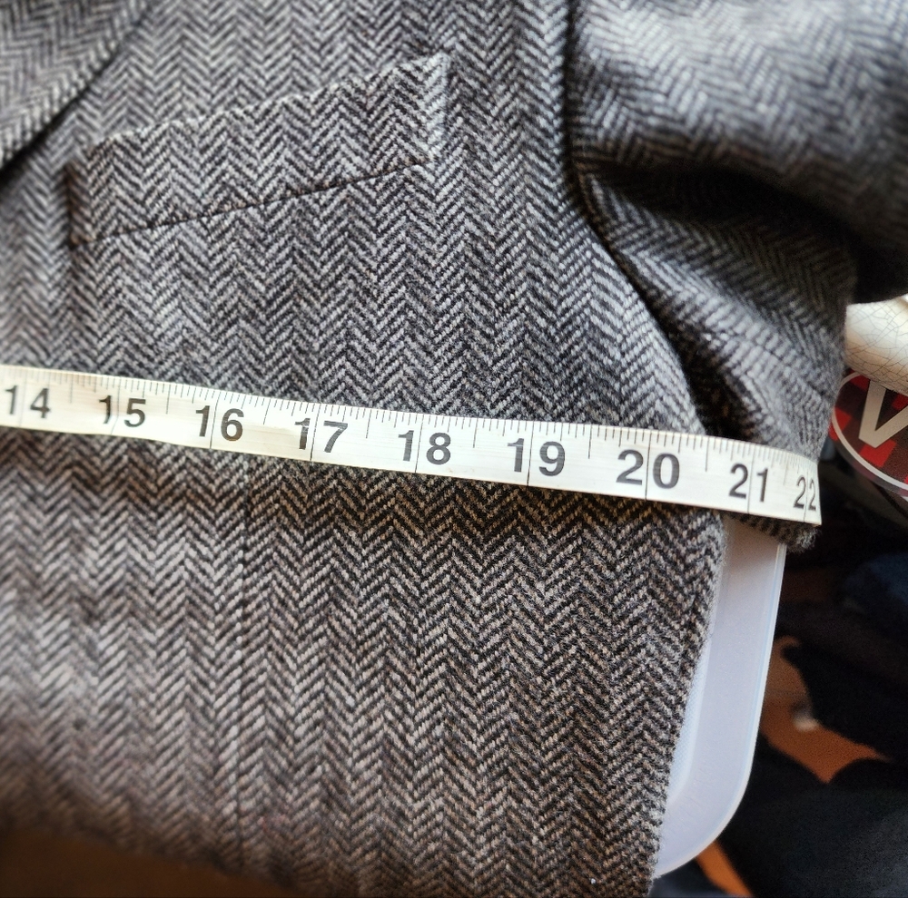 BarIII men's 3/4 trench thick winter coat. - Picture 4 of 8